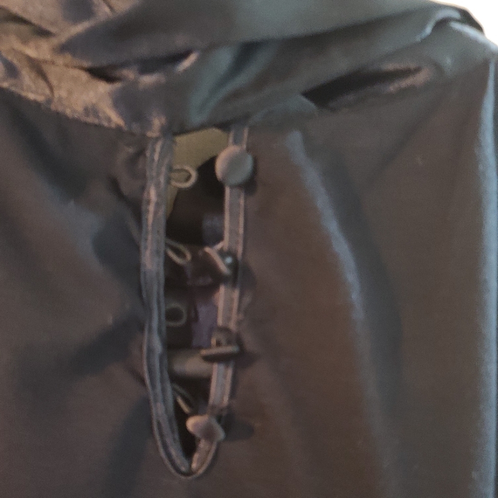 Dress - Picture 2 of 4